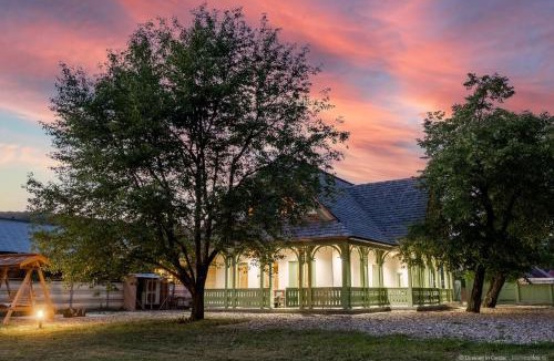 Piatra Neamt House | Dimineți în Cerdac