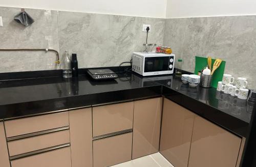 Thite Nagar Apartment | Dio by StayVio Riverfront rd 2bhk Kharadi