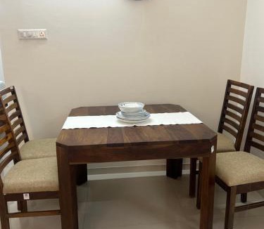 Thite Nagar Apartment | Dio by StayVio Riverfront rd 2bhk Kharadi
