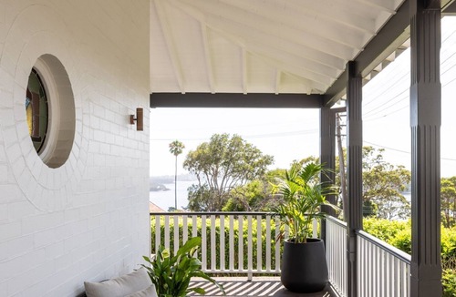 Mosman House | Discover uber-luxury on Balmoral Slopes