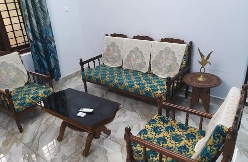 Tiruvalla House | Diskul's HomeStay