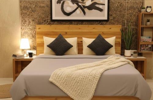 New Delhi Hotel | Divine Studios Rajouri Garden