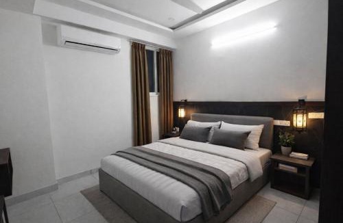 Thiruvananthapuram Hotel | DJ Imperial Suites