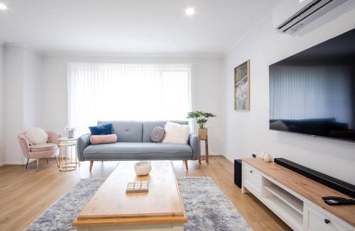 Battery Hill House | Dog Friendly Battery Hill Home away from Home
