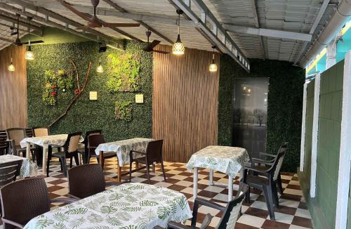 Nagaon Hotel | Dolphin House Beach Resort