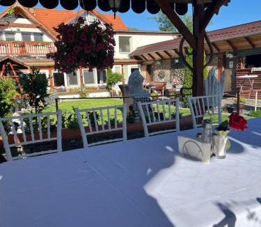 Slimnic Hotel | Domeniul La Mosie