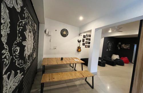 Bhowali Hostel | Dostel
