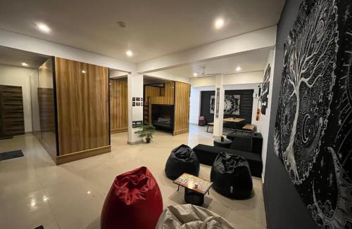 Bhowali Hostel | Dostel