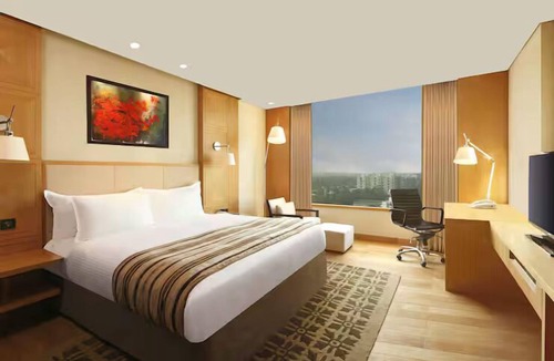 Pimpri - Chinchwad Hotel | Doubletree By Hilton Pune - Chinchwad