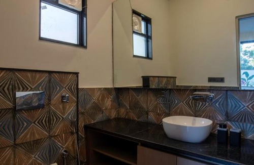 Jhotwara Villa | Downtown Oasis 3BHK Lux Pool Villa