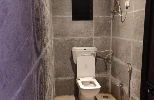 Bhiwandi Hotel | Dream Palace