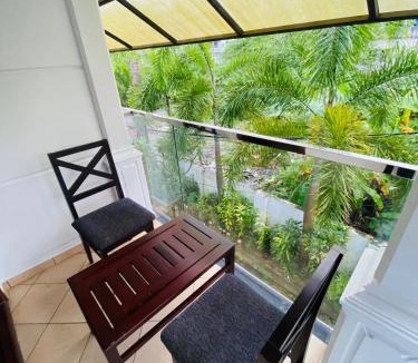 Kochi Bed & Breakfast | Dreamland View Resort