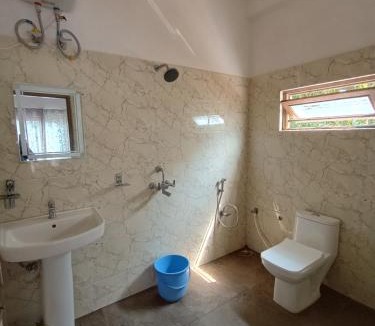 Kumai Bed & Breakfast | Drukinn gaireykhet homestay