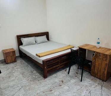 Kanjirappally House | Dubai Inn