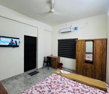 Kanjirappally House | Dubai Inn