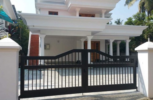 Guruvayur House | Dvārakā: Luxury Villas of Guruvayur