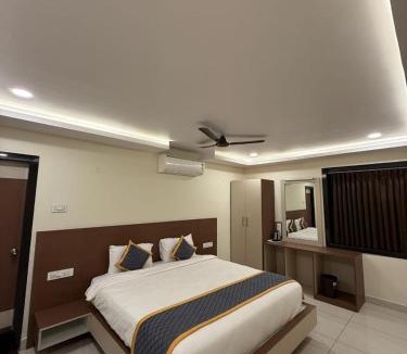 Madhurawada Hotel | DVR GRAND-AC Rooms