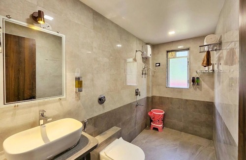 Chaudi Hotel | Dwell Apartment