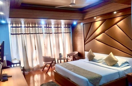 Nainital Hotel | Dynasty Resort