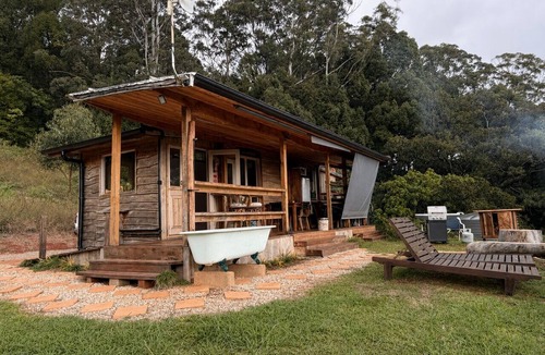 Upper Burringbar Cabin | Eagles Rest, A loved private mountain retreat. High-clearance vehicle access.