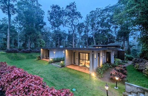 Kanbylu Baichanalli Villa | Earthsong - A LuxUnlock Private Villa
