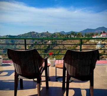 Mukteshwar Villa | Earthview Stays - Colonel's Retreat Mukteshwar