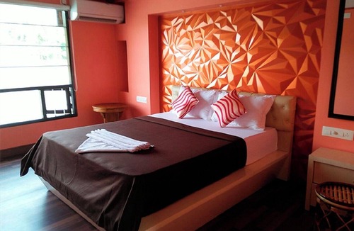Aryad South Boat Rental | Eco House Boats - Alleppey Kerala
