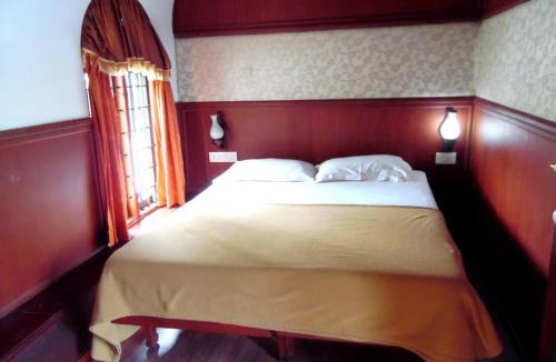 Kumarakom Boat Rental | Eco Trails Houseboats