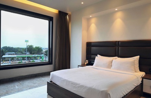 Rampur Hat Hotel | Econest Hotel