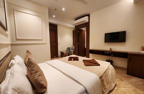 Arambag Hotel | Eennra Arambagh