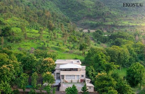 Alibaug Villa | EKOSTAY - Alpine Villa