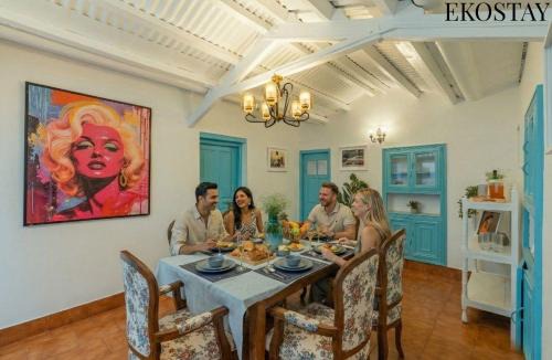 Ooty Villa | EKOSTAY - Casa Del Sol