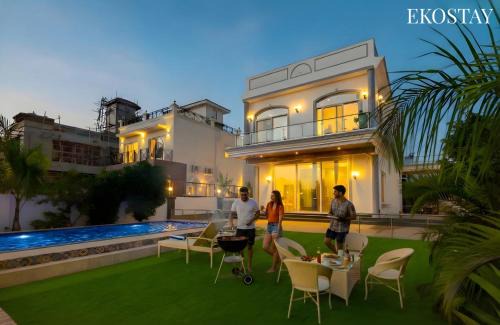 Atvan Villa | Ekostay Cliffside Villa I Mountain View