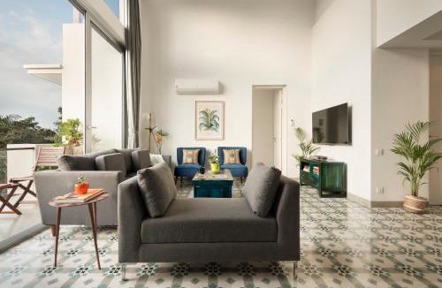 Reis Magos Apartment | El Reino by The Blue Kite - 2 & 3BHK Apartments, 5 Mins to Casino & 10 Mins to Candolim, with Pool & Kitchen, Wifi, Security