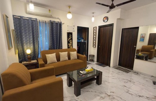 Ranwar Apartment | Elegant 1BHK at Bandra W Close to Lilavati hospital 304
