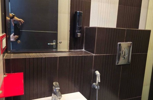 Electronics City Apartment | Elegant 2 Rooms in Electronic City