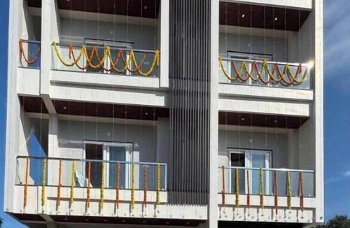 Rajahmundry House | Elegant 2BHK Holiday Home with Terrace, Wi-Fi & Easy Airport Access