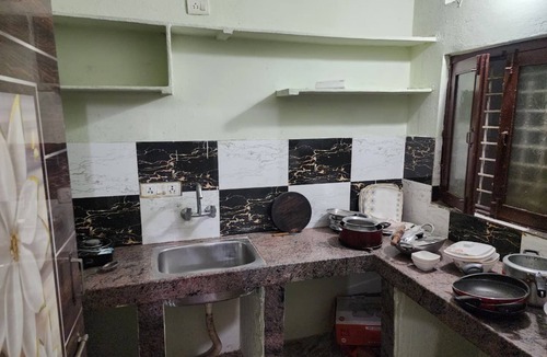 Hyderabad Apartment | Elegant 2BHK in Prime Hyderabad Location (Modern, comfortable, city based stay)