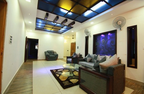 Changanacherry House | Elegant 5BHK Villa with Private Pool & Beautiful Landscaped Garden
