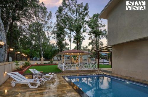 Mahabaleshwar Villa | Elegant Escapes with Swimming Pool, Lawn & Bonfire at Panchgani by StayVista