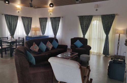Madapura Villa | Elegant Holiday Homes