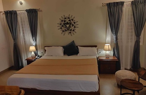 Madapura Villa | Elegant Holiday Homes