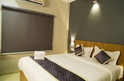 Saravanampatty Hotel | ELEGANT RESIDENCY