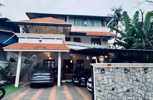 Thiruvananthapuram Villa | Elements 3-bedroom villa with AC in gorgeous Thiruvananthapuram by hexa stays