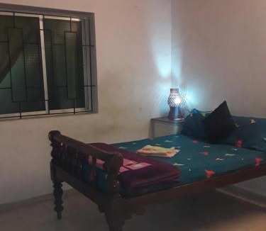 White Town Villa | ELISA HOME STAY VILLA