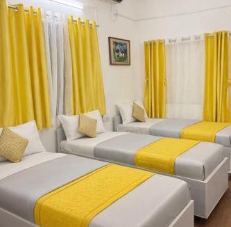 Model Colony Hostel | Elite Hostel- SB Road Pune