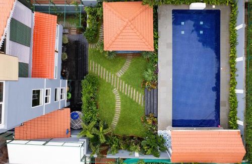 Calangute Villa | ELIVAAS 5 BHK with Pvt Pool, Entertainment Room & Glass House - Bludoor