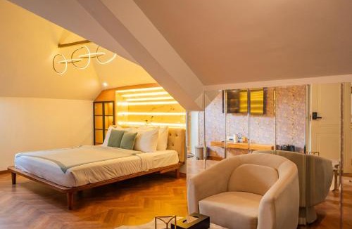 Gauravaddo Villa | ELIVAAS Casa Ritzy Mediterranean 5 BHK Hideaway with Pool near Popular Beaches