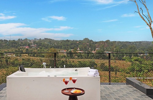 Kudal Villa | Elivaas Esh Cottage Willow | Hillside 1-room With Lush Garden, Common Pool Location