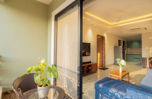 Saipem Apartment | ELIVAAS Kamerios Maris 1 BHK Jacuzzi